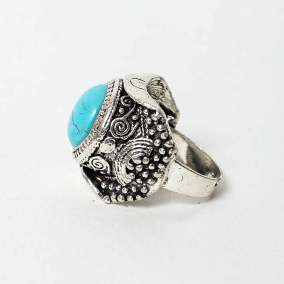 Round Adjustable Turquoise Ring - Picture 4 of 7